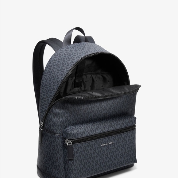 New. Backpack - Picture 3 of 3